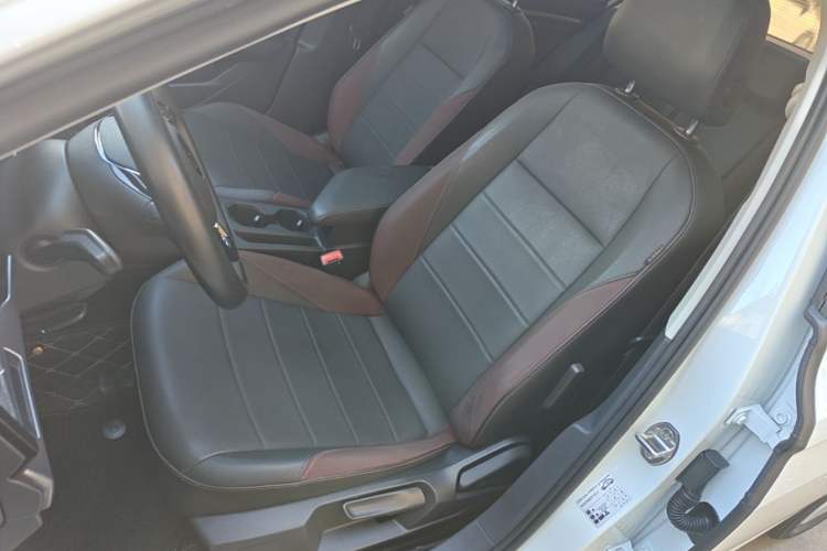 Used Volkswagen Bora 2021 1.5L Automatic Comfort Smart Connect Edition Left Front Seat