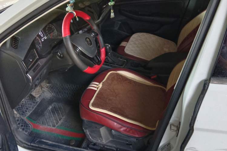 Used Volkswagen Bora 2021 1.5L Automatic Elite Smart Connect Edition Left Front Seat