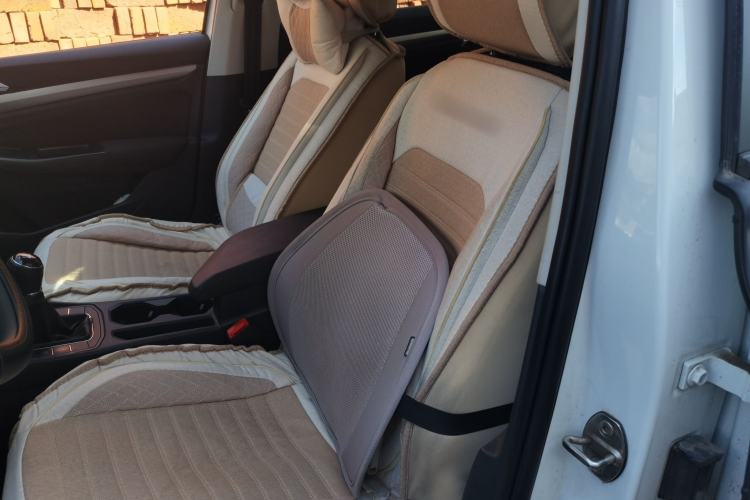 Used Volkswagen Bora 2021 1.5L Manual Fashion Smart Connect Edition Left Front Seat