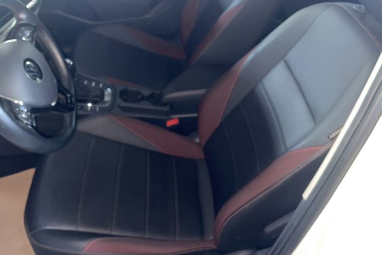 Used Volkswagen Bora 2021 1.5L Automatic Comfort Smart Connect Edition Left Front Seat