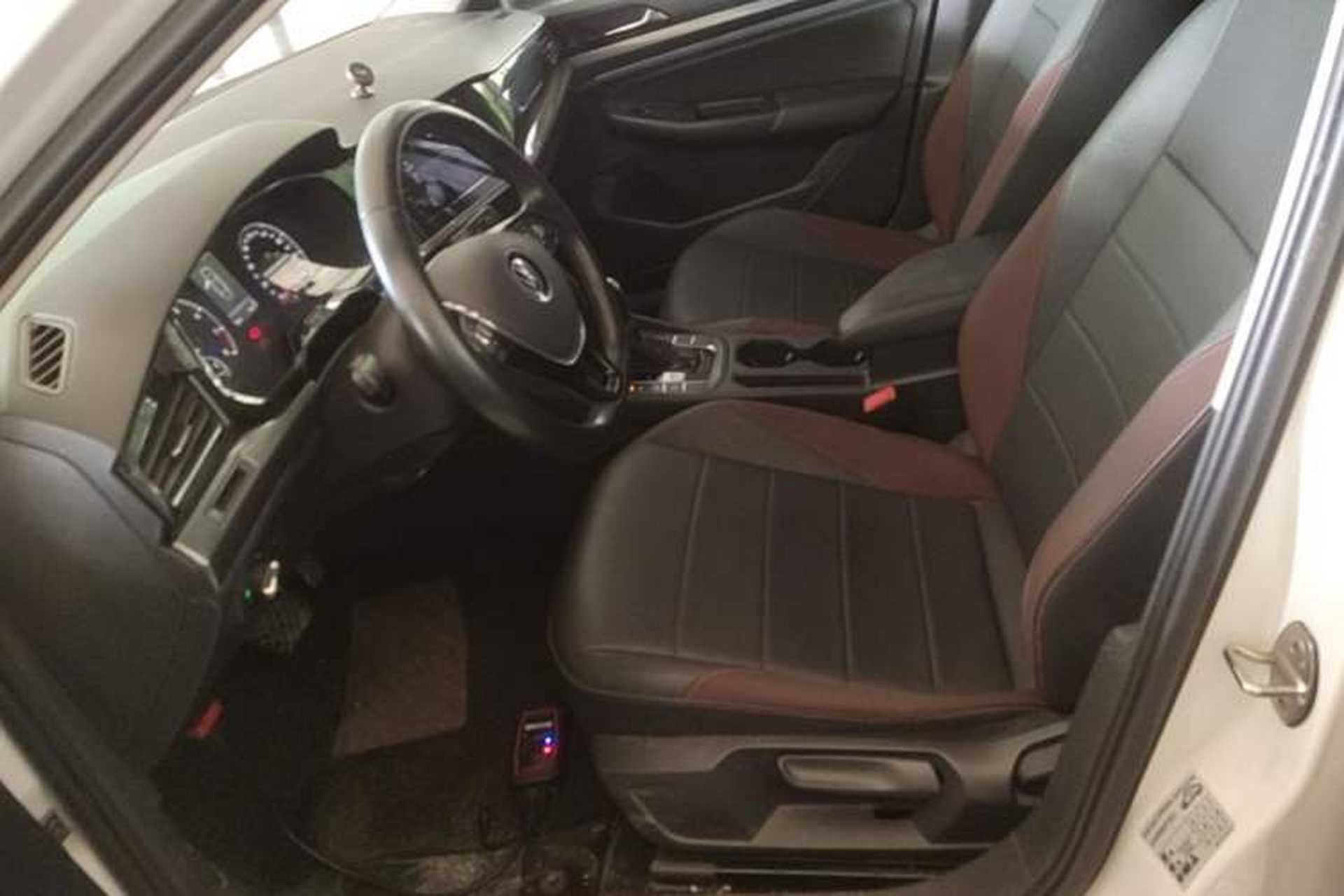 Used Volkswagen Bora 2021 1.5L Automatic Comfort Smart Connect Edition Left Front Seat