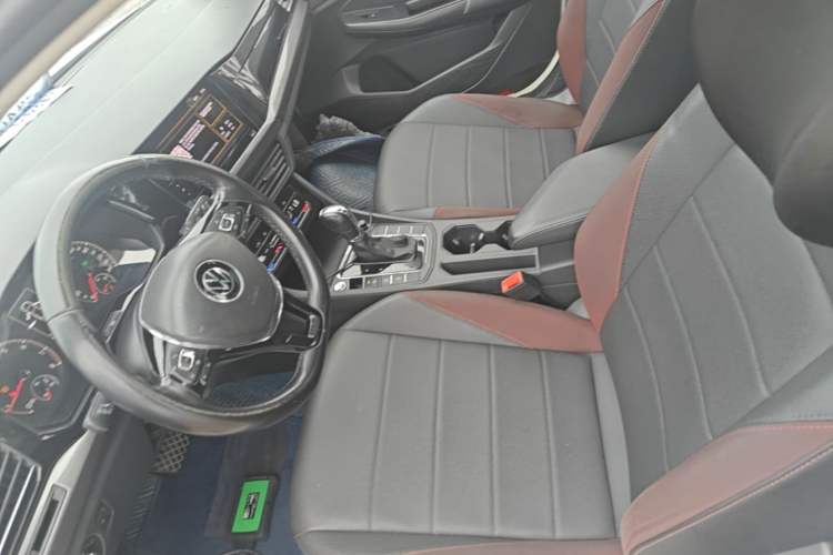 Used Volkswagen Bora 2021 1.5L Automatic Elite Smart Connect Edition Left Front Seat