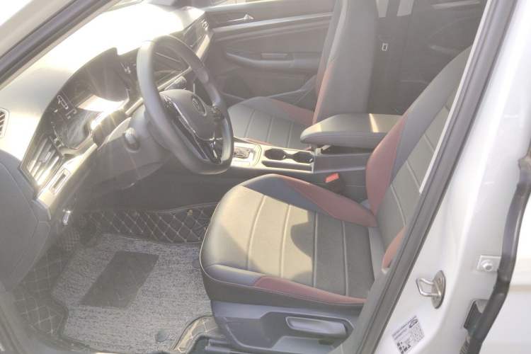 Used Volkswagen Bora 2021 1.5L Automatic Comfort Smart Connect Edition Left Front Seat