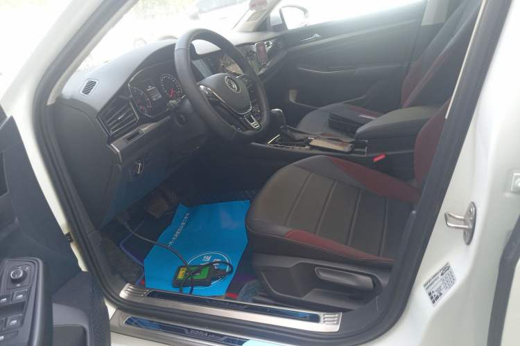 Used Volkswagen Bora 2021 280TSI DSG Elite Smart Connectivity Version Left Front Seat