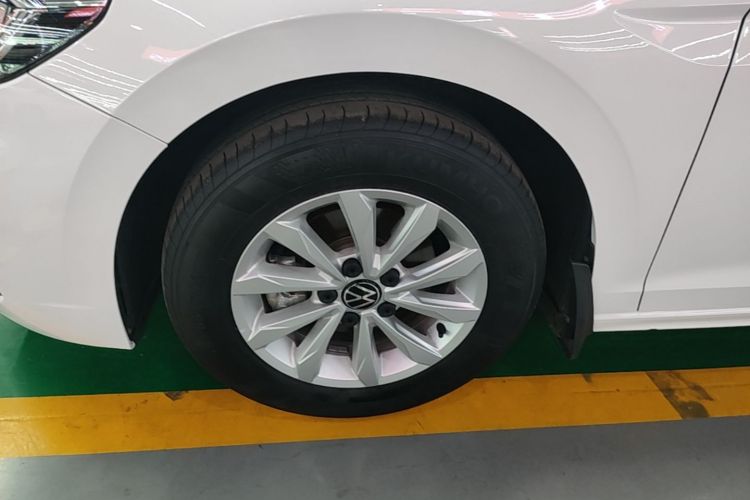 Used Volkswagen Bora 2021 1.5L Automatic Fashionable Smart Connectivity Version Left Front Wheel Hub