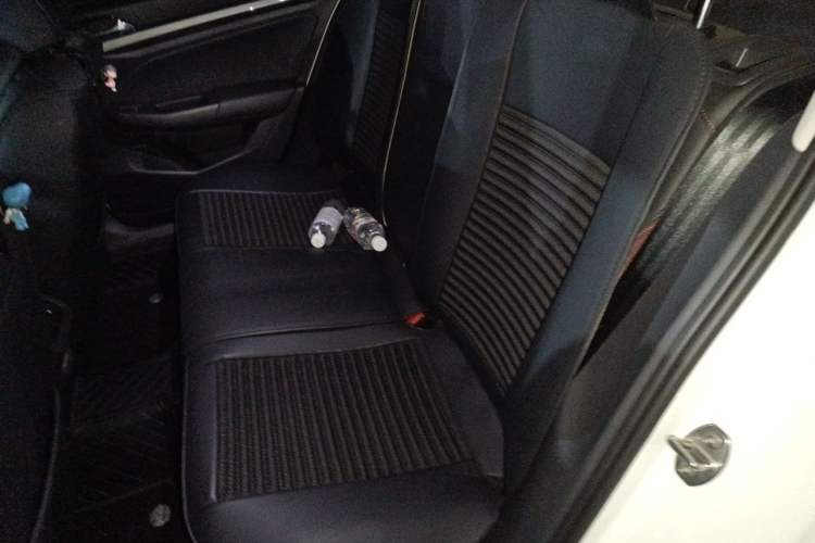 Used Volkswagen Bora 2021 1.5L Automatic Comfort Smart Connect Edition Left Rear Seat