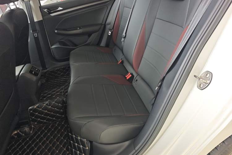 Used Volkswagen Bora 2021 1.5L Automatic Comfort Smart Connect Edition Left Rear Seat