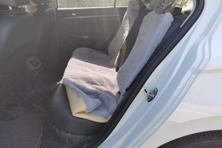 Used Volkswagen Bora 2021 1.5L Automatic Elite Smart Connect Edition Left Rear Seat