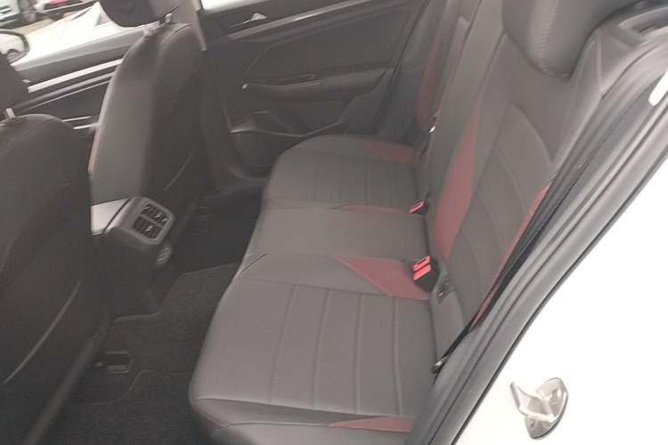Used Volkswagen Bora 2021 1.5L Automatic Elite Smart Connect Edition Left Rear Seat