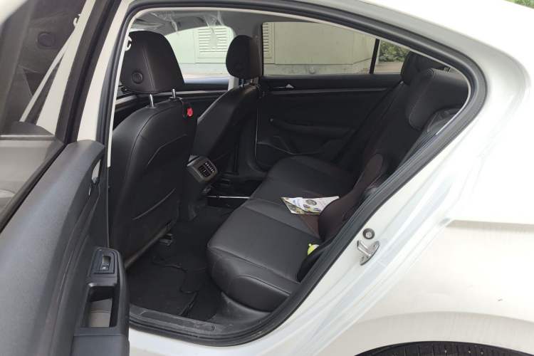 Used Volkswagen Bora 2021 1.5L Automatic Elite Smart Connect Edition Left Rear Seat