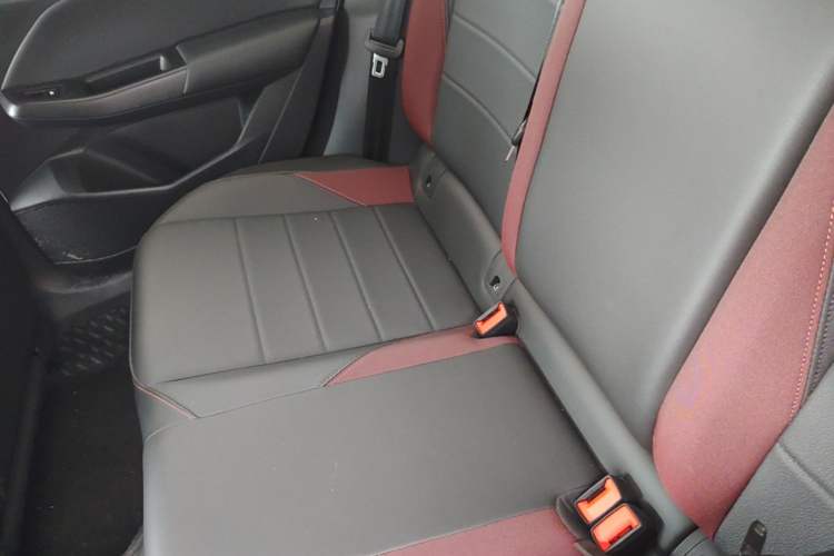 Used Volkswagen Bora 2021 1.5L Automatic Comfort Smart Connect Edition Left Rear Seat