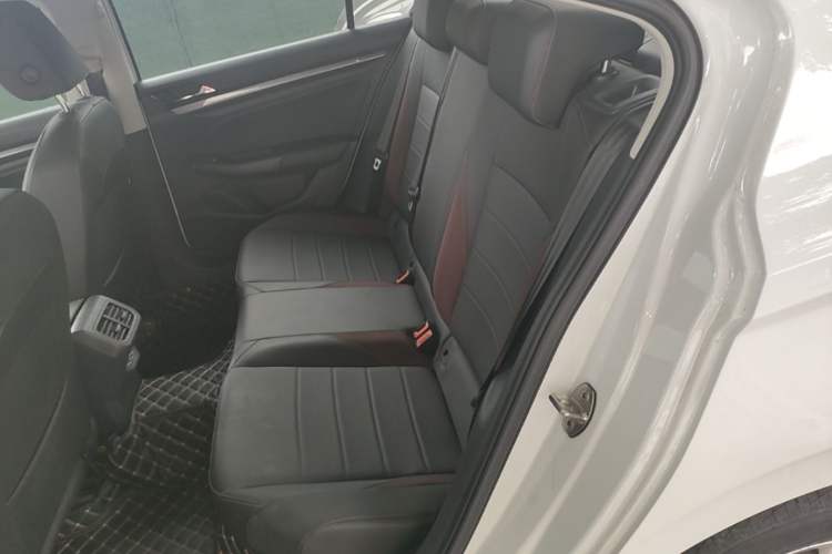 Used Volkswagen Bora 2021 1.5L Automatic Elite Smart Connect Edition Left Rear Seat