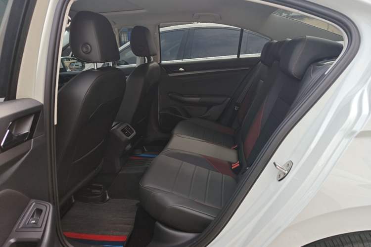 Used Volkswagen Bora 2021 1.5L Automatic Elite Smart Connect Edition Left Rear Seat