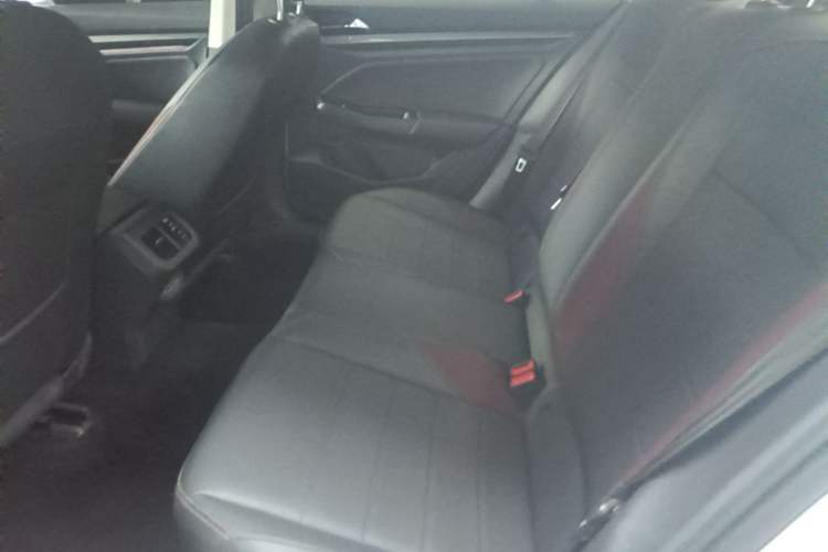Used Volkswagen Bora 2021 1.5L Automatic Comfort Smart Connect Edition Left Rear Seat