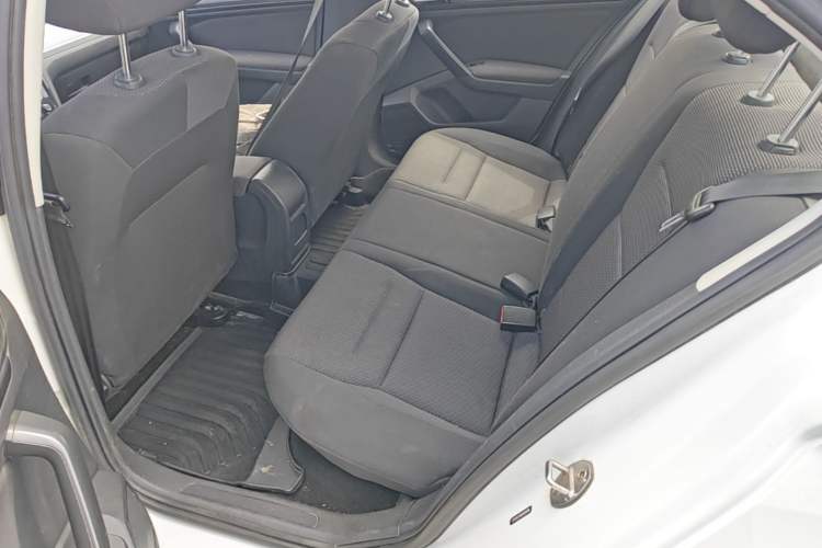 Used Volkswagen Bora 2021 1.5L Automatic Fashionable Smart Connectivity Version Left Rear Seat