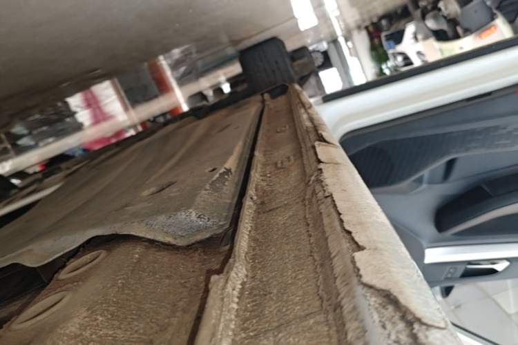 Used Volkswagen Bora 2021 1.5L Automatic Fashionable Smart Connectivity Version Left Side Sill