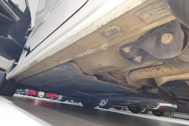 Used Volkswagen Bora 2021 1.5L Automatic Fashionable Smart Connectivity Version Left Side Sill