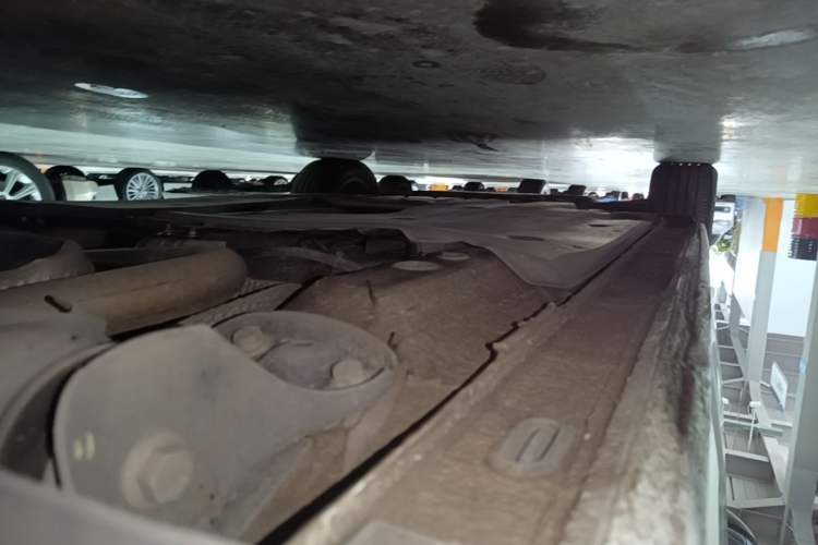 Used Volkswagen Bora 2021 1.5L Automatic Comfort Smart Connect Edition Left Side Sill
