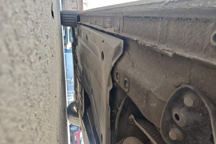 Used Volkswagen Bora 2021 1.5L Automatic Fashionable Smart Connectivity Version Left Side Sill