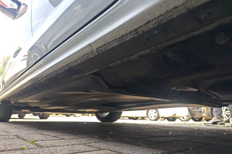 Used Volkswagen Bora 2021 1.5L Automatic Elite Smart Connect Edition Left Side Sill