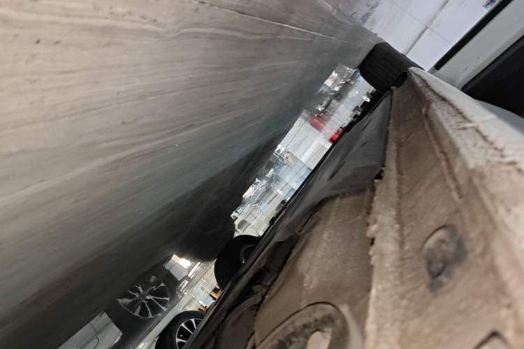 Used Volkswagen Bora 2021 1.5L Automatic Fashionable Smart Connectivity Version Left Side Sill