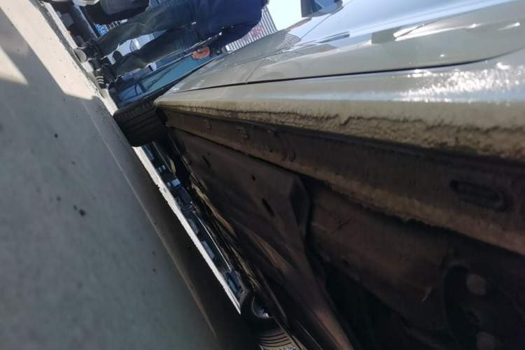 Used Volkswagen Bora 2021 1.5L Automatic Elite Smart Connect Edition Left Side Sill