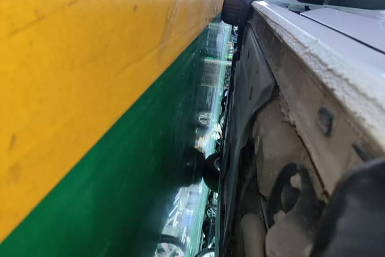 Used Volkswagen Bora 2021 1.5L Automatic Fashionable Smart Connectivity Version Left Side Sill
