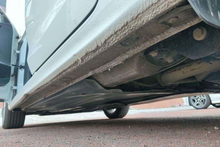 Used Volkswagen Bora 2021 1.5L Automatic Elite Smart Connect Edition Left Side Sill