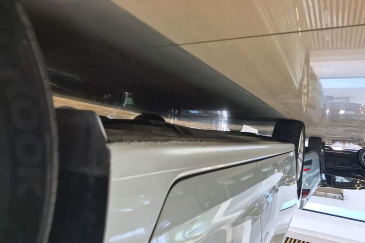 Used Volkswagen Bora 2021 1.5L Automatic Comfort Smart Connect Edition Left Side Sill