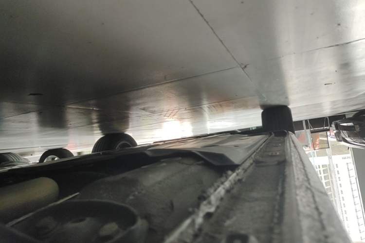 Used Volkswagen Bora 2021 1.5L Automatic Elite Smart Connect Edition Left Side Sill