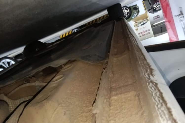 Used Volkswagen Bora 2021 1.5L Automatic Fashionable Smart Connectivity Version Left Side Sill