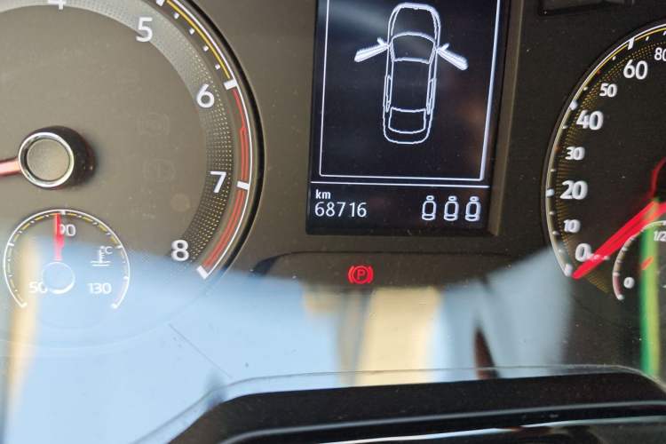 Used Volkswagen Bora 2021 1.5L Automatic Comfort Smart Connect Edition Odometer Close Up