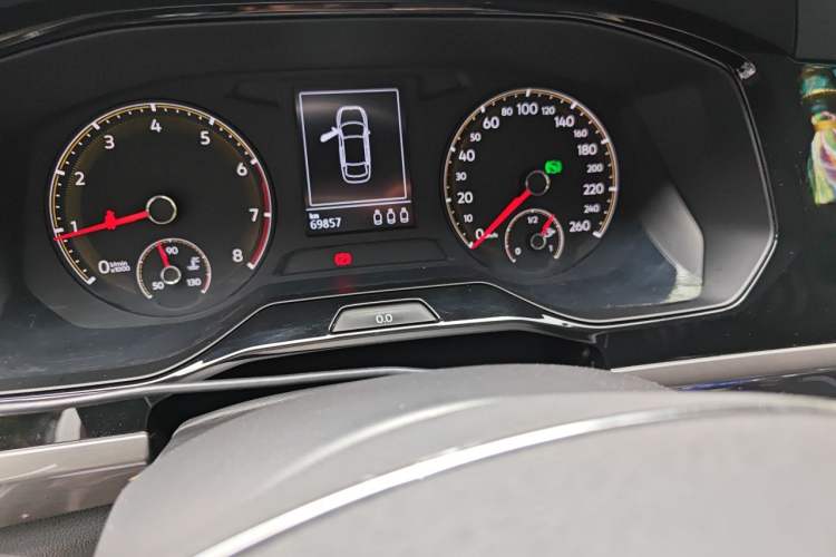 Used Volkswagen Bora 2021 1.5L Automatic Elite Smart Connect Edition Odometer Close Up
