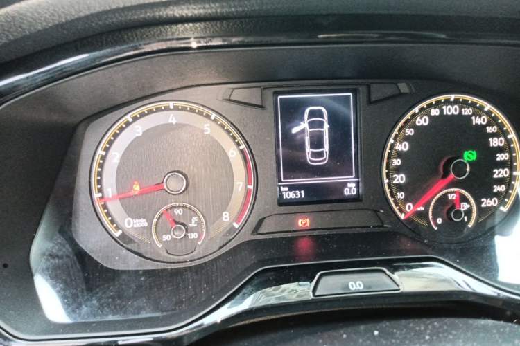 Used Volkswagen Bora 2021 1.5L Automatic Fashionable Smart Connectivity Version Odometer Close Up