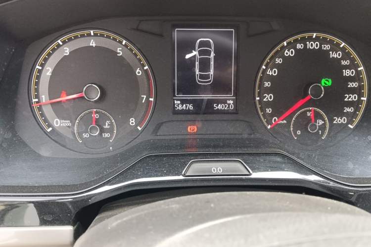 Used Volkswagen Bora 2021 1.5L Automatic Fashionable Smart Connectivity Version Odometer Close Up