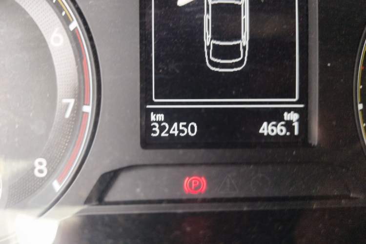 Used Volkswagen Bora 2021 1.5L Automatic Comfort Smart Connect Edition Odometer Close Up