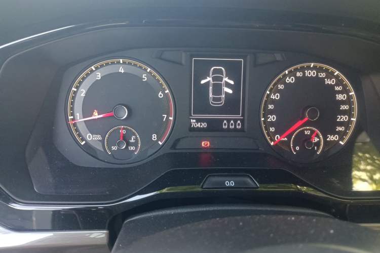 Used Volkswagen Bora 2021 1.5L Automatic Elite Smart Connect Edition Odometer Close Up