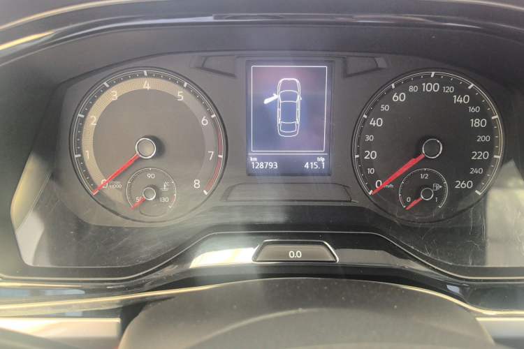 Used Volkswagen Bora 2021 1.5L Automatic Fashionable Smart Connectivity Version Odometer Close Up