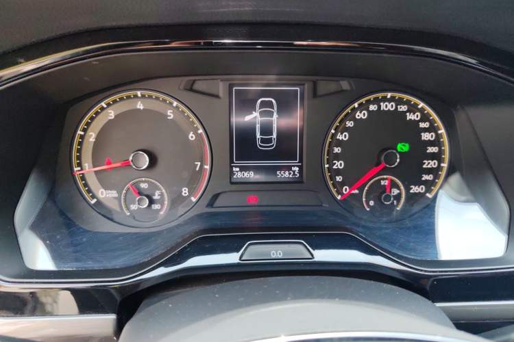 Used Volkswagen Bora 2021 1.5L Automatic Elite Smart Connect Edition Odometer Close Up