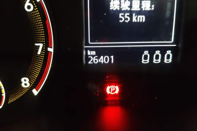 Used Volkswagen Bora 2021 1.5L Automatic Comfort Smart Connect Edition Odometer Close Up