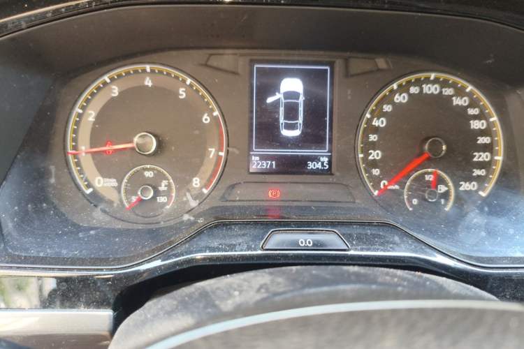 Used Volkswagen Bora 2021 1.5L Automatic Comfort Smart Connect Edition Odometer Close Up