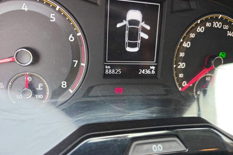 Used Volkswagen Bora 2021 1.5L Automatic Fashionable Smart Connectivity Version Odometer Close Up