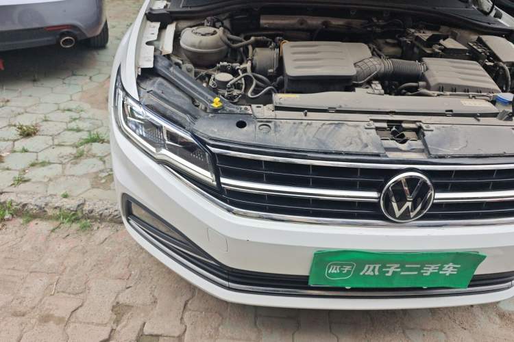 Used Volkswagen Bora 2021 1.5L Automatic Comfort Smart Connect Edition Right Front Headlight