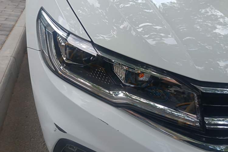 Used Volkswagen Bora 2021 1.5L Automatic Comfort Smart Connect Edition Right Front Headlight
