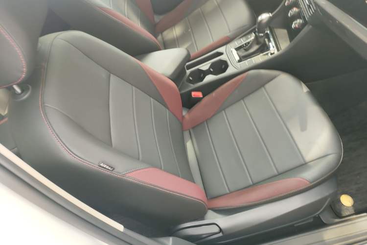 Used Volkswagen Bora 2021 1.5L Automatic Comfort Smart Connect Edition Right Front Seat