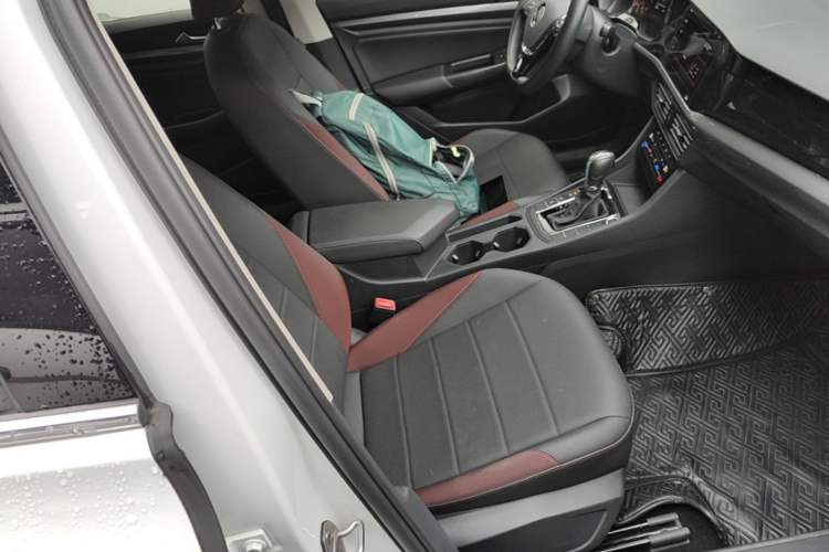 Used Volkswagen Bora 2021 1.5L Automatic Elite Smart Connect Edition Right Front Seat