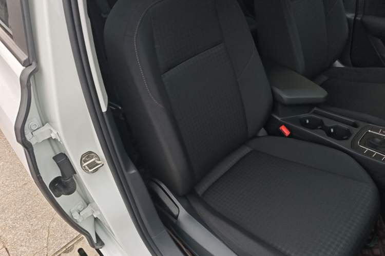 Used Volkswagen Bora 2021 1.5L Automatic Fashionable Smart Connectivity Version Right Front Seat