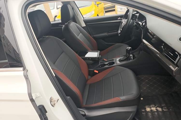 Used Volkswagen Bora 2021 1.5L Automatic Elite Smart Connect Edition Right Front Seat