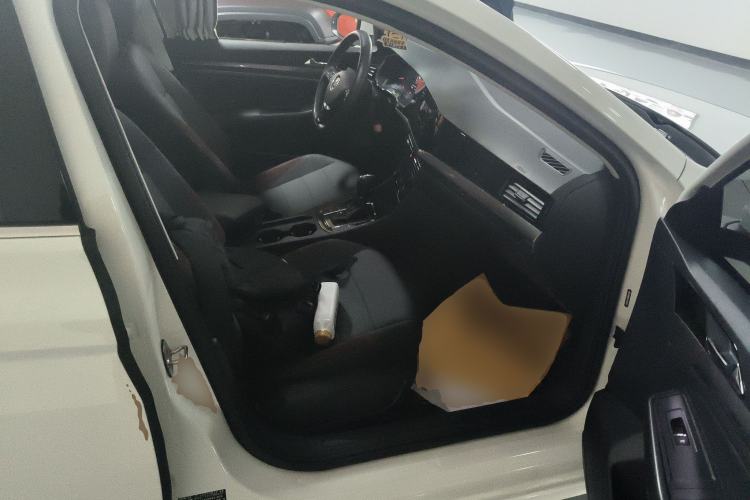 Used Volkswagen Bora 2021 1.5L Automatic Comfort Smart Connect Edition Right Front Seat