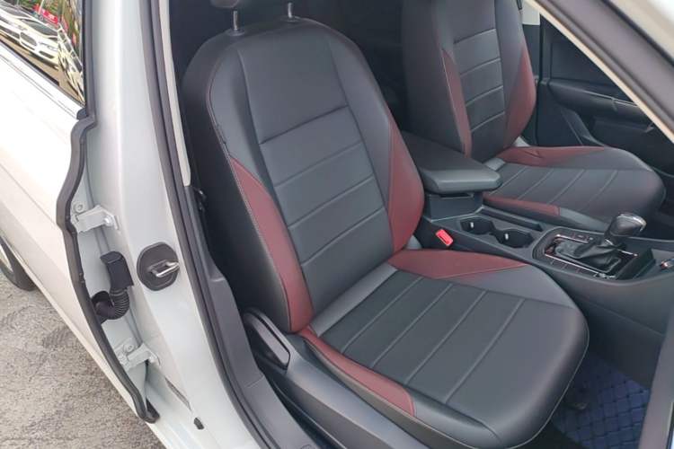 Used Volkswagen Bora 2021 1.5L Automatic Comfort Smart Connect Edition Right Front Seat